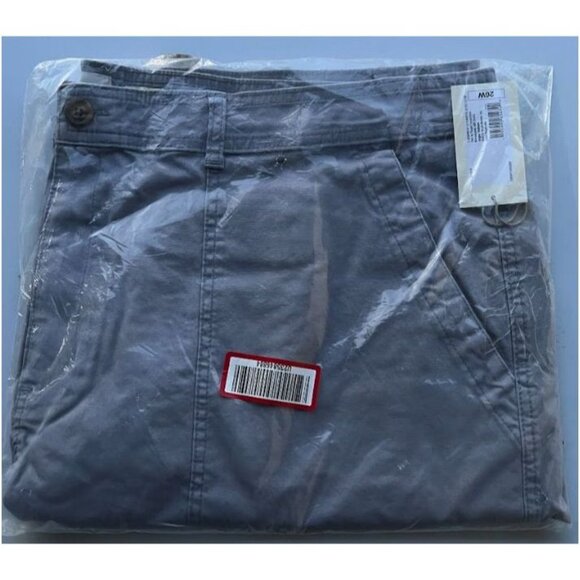 A New Day Bundle Womens Plus Size High-Rise Utility Shorts Gray & Green Size 26W - Picture 7 of 8